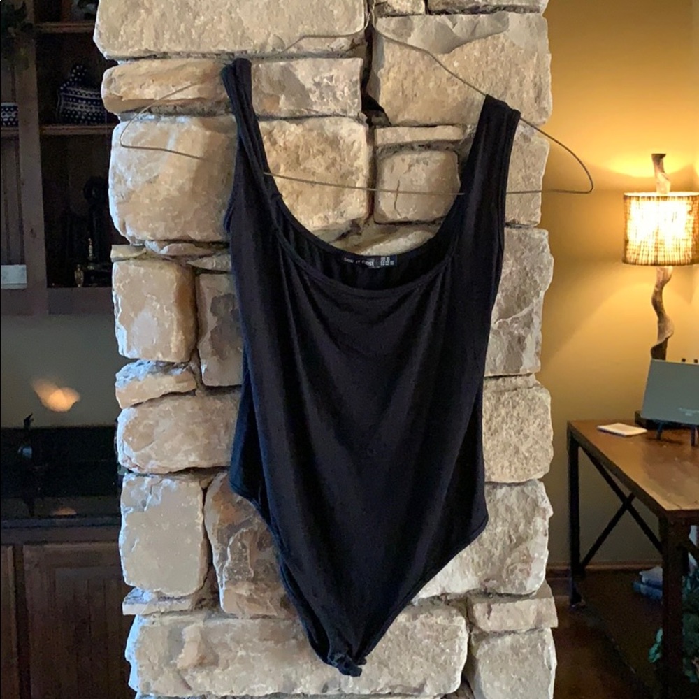 Black low neck bodysuit